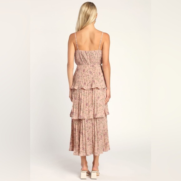 Lulu's Cascading Floral Midi Tiered spaghetti strap Floral Dress Small - Picture 2 of 14